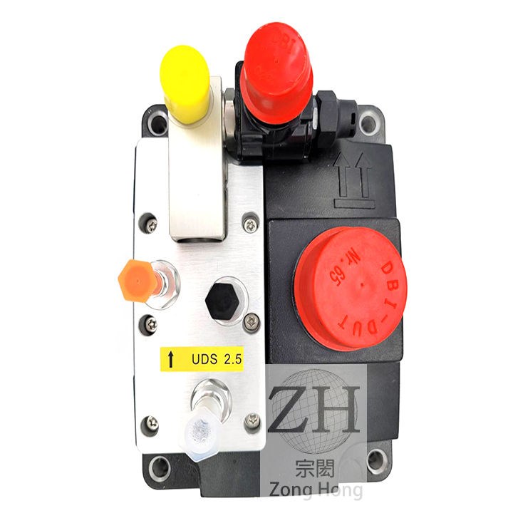 CUMMINS  UREA INJECTOR PUMP 尿素泵