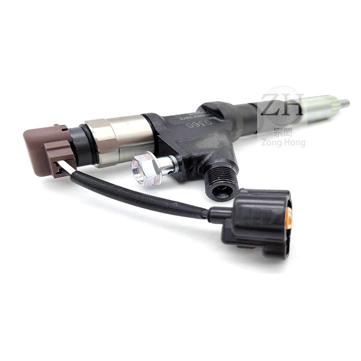 HINO EURO4 700 E13C FUEL INJECTION 噴油器總成