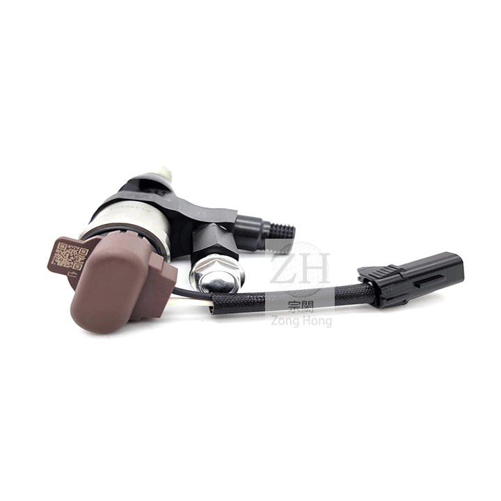 HINO EURO4 JO8E FUEL INJECTION 噴油器總成