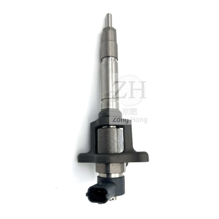 FUSO EURO4 4M50 FUEL INJECTION 噴油器 