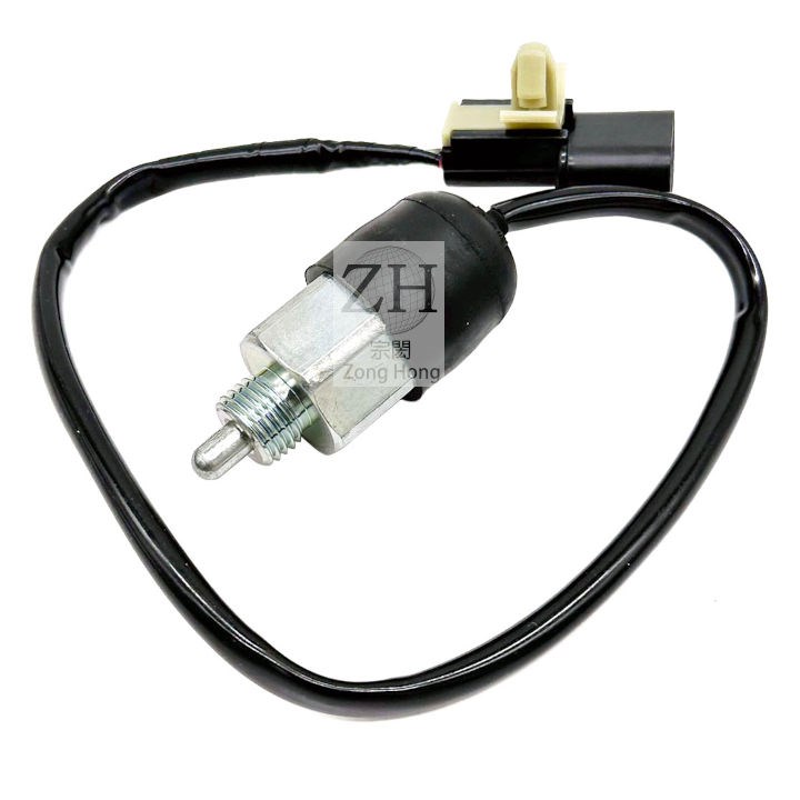 FUSO 4P10 Manual Transmission Gearshift Backup Lamp Switch  倒車燈開關(手排)