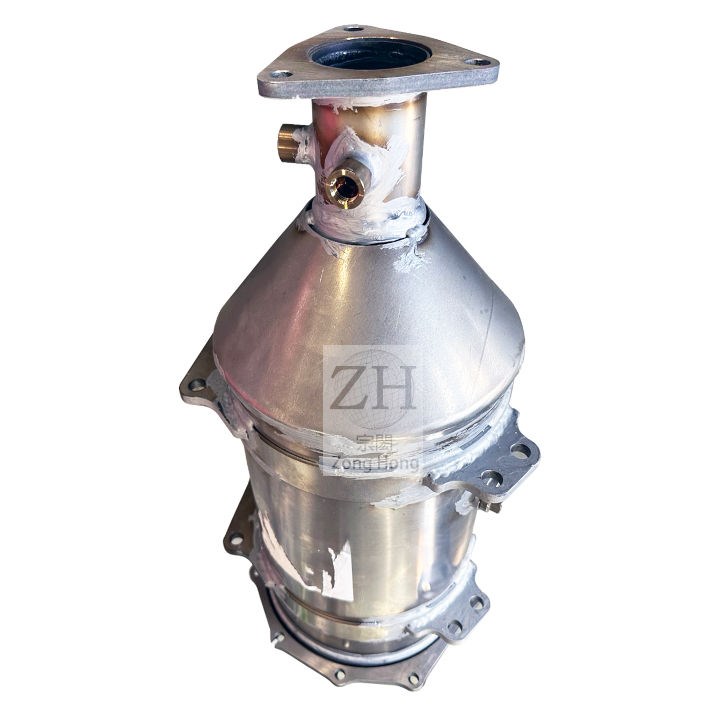 HINO EURO6 300  DOC+DPF FILTER   排氣管過濾器總成 