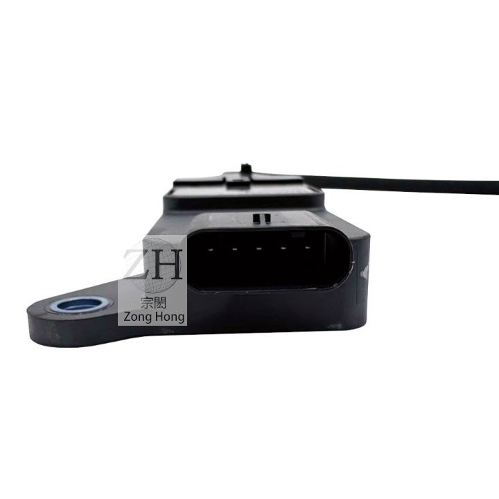 HINO 300 EURO6  Nitrogen Oxides SENSOR NOx 氮氧感知器(24V)